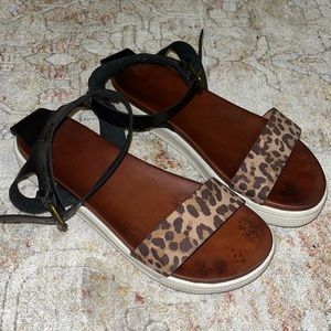 Strappy cheetah sandals